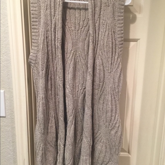CAbi Sweaters - WOMENS VEST SWEATER size S. Excellent condition.